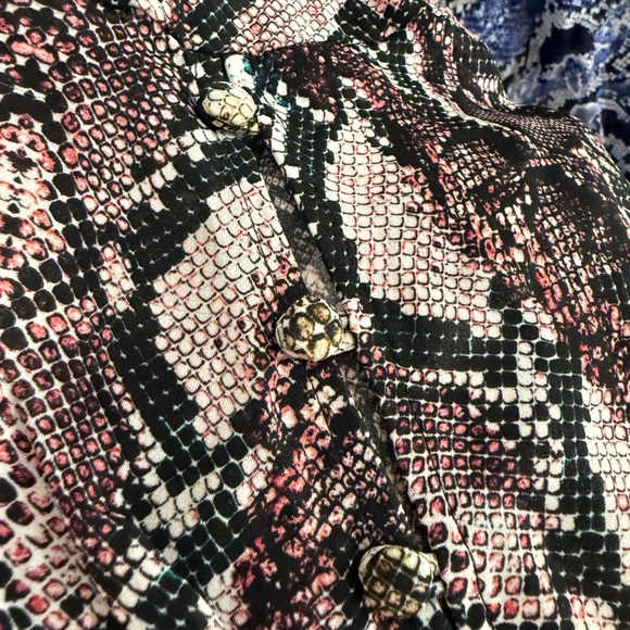 Parker Size XX-Small Blue and Brown Patterned Blouse - Picture 5 of 14